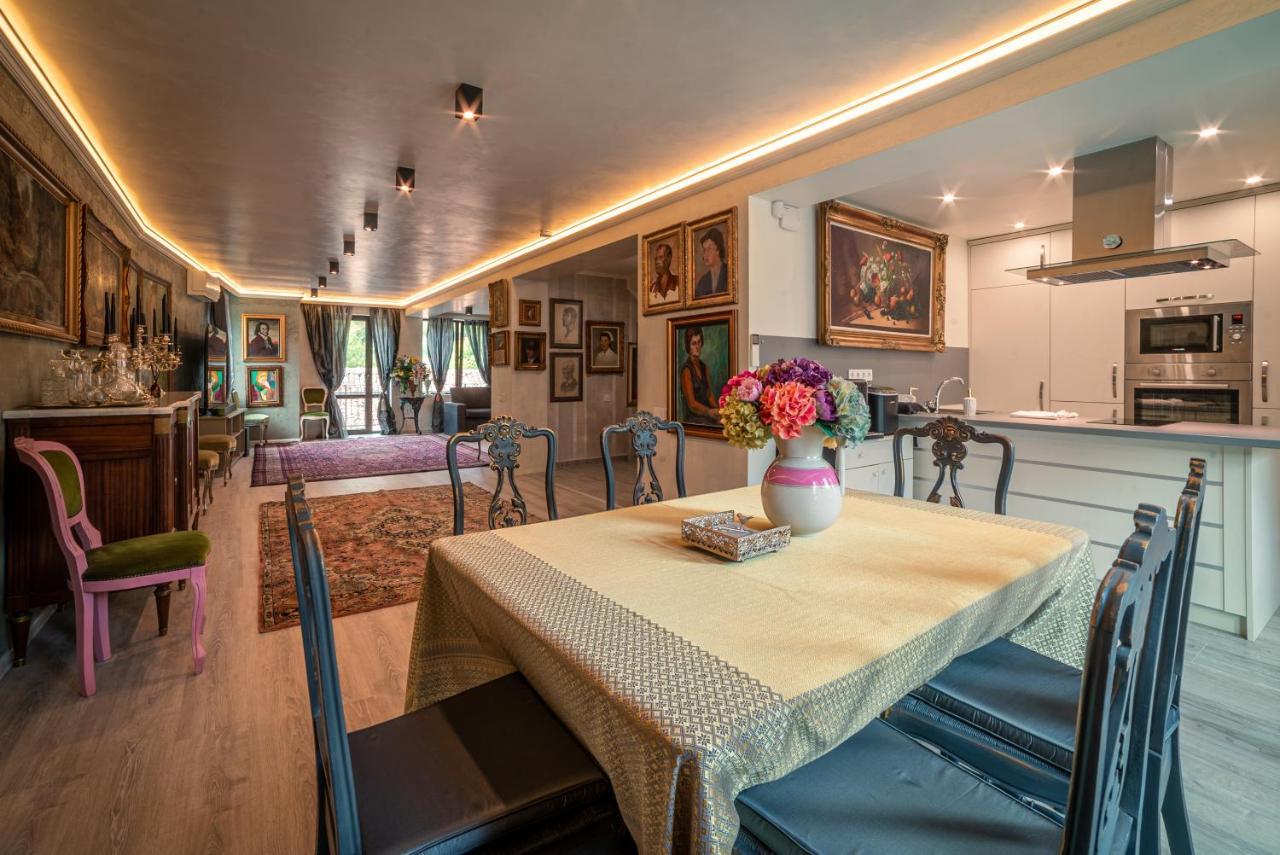 וליקו טורנובו The Gallery Guest House - Garden And Garage מראה חיצוני תמונה