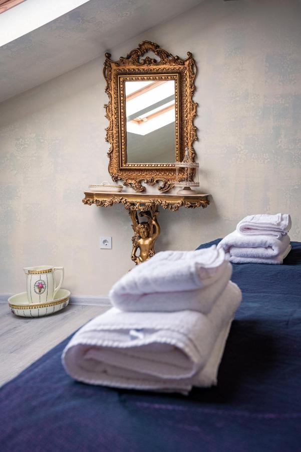וליקו טורנובו The Gallery Guest House - Garden And Garage מראה חיצוני תמונה