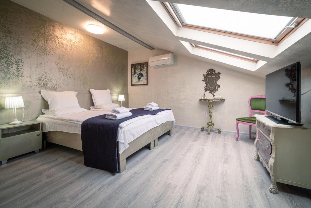 וליקו טורנובו The Gallery Guest House - Garden And Garage מראה חיצוני תמונה